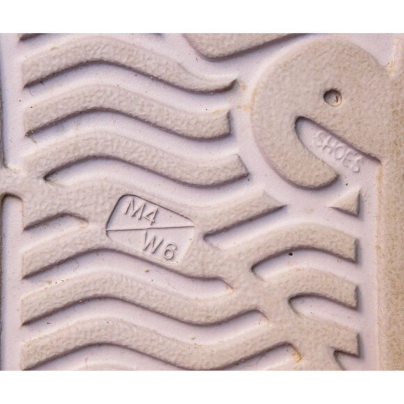 Native Slip on Sneakers sz 6 Girls Women Lavender Foam Shoes Summer Beach Pool - Picture 11 of 11